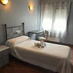 招待所 Bakiola 3*