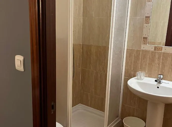 Bakiola Guest house Arrankudiaga