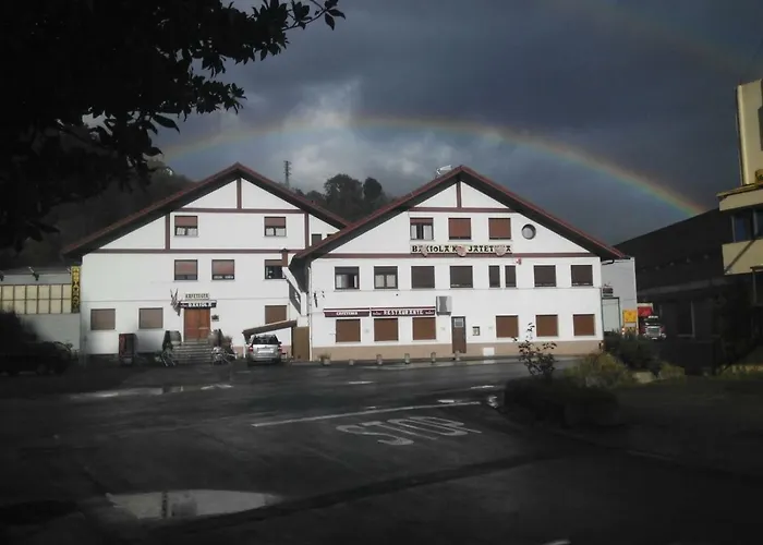 Guest house Bakiola 3*